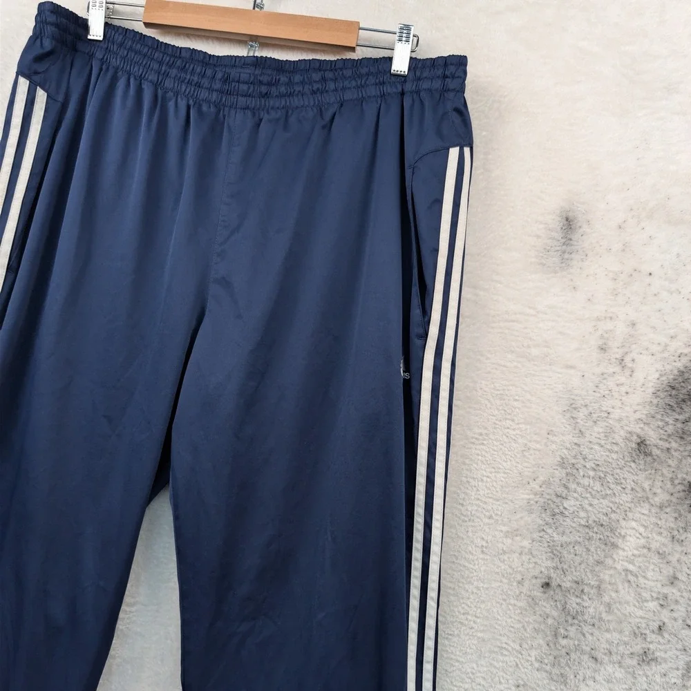 adidas tagged 2xl